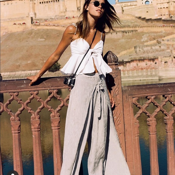 Faithful the Brand Es Torrent Pants in Grey Stripe - Picture 6 of 6